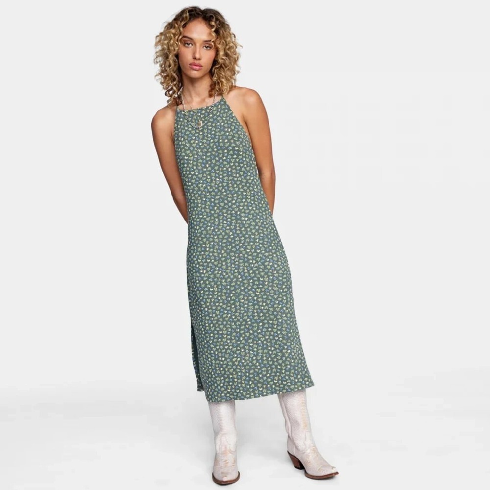 RVCA Women's Size XL - Ribbed Material Endless Fun Summer Dress